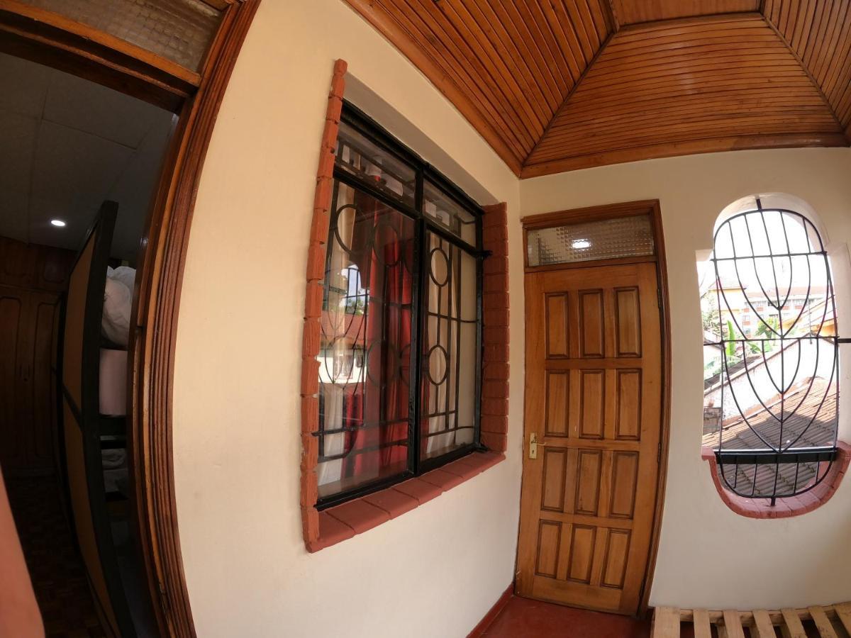 Nairobi Backpackers Hostel Екстер'єр фото